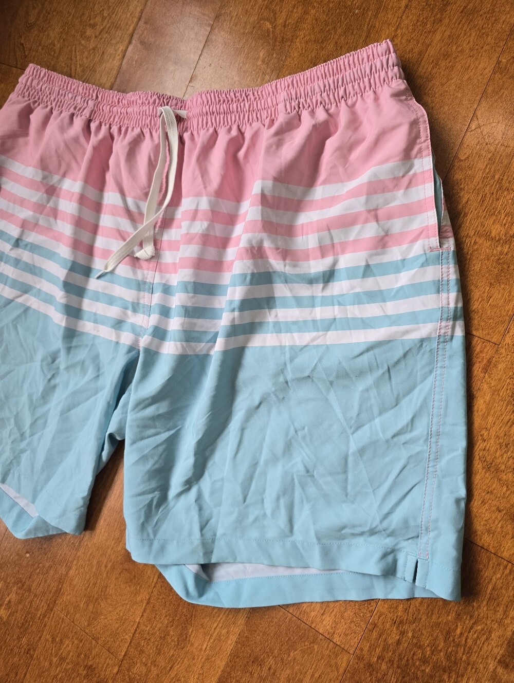CHUBBIES mens swim trunks 3xl pink and blue stripes - Picture 2 of 6